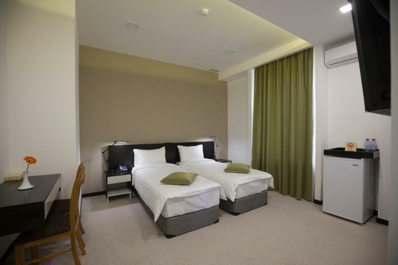 Annabella Boutique Hotel Yerevan Bagian luar foto